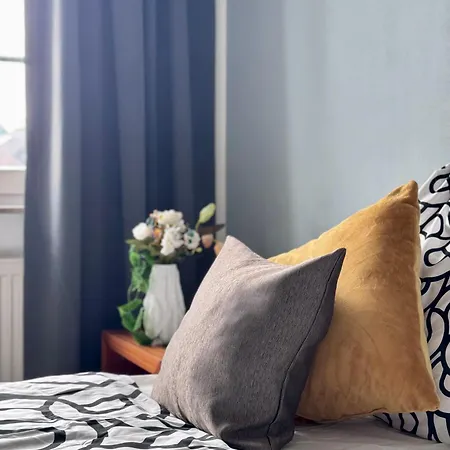 Moji 3 Koeln Πανδοχείο Lindlar